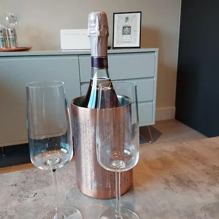 The Gin Suites Luxury Studio