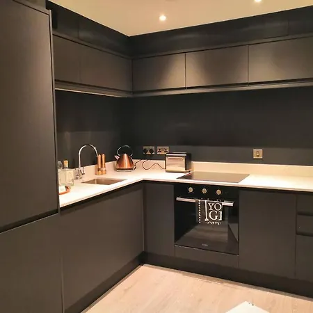 The Gin Suites Luxury Studio
