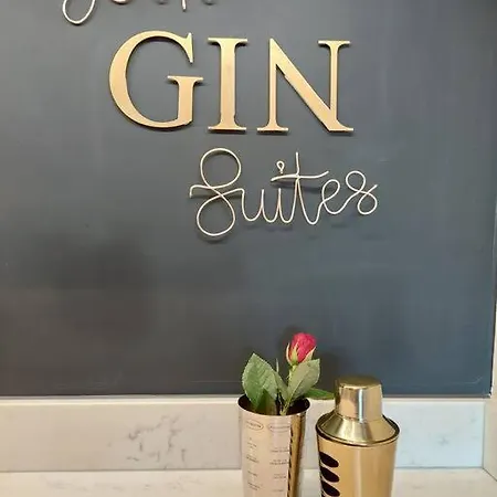 Apartment The Gin Suites Luxury Studio